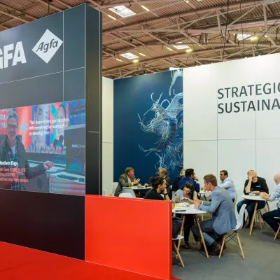 Wise-Expo-FESPA-AGFA-Stoisko-multimedialne-Stoiska-Targowe-Stoiska-wystawiennicze-beMatrix-modulowe-stoiska-targowe